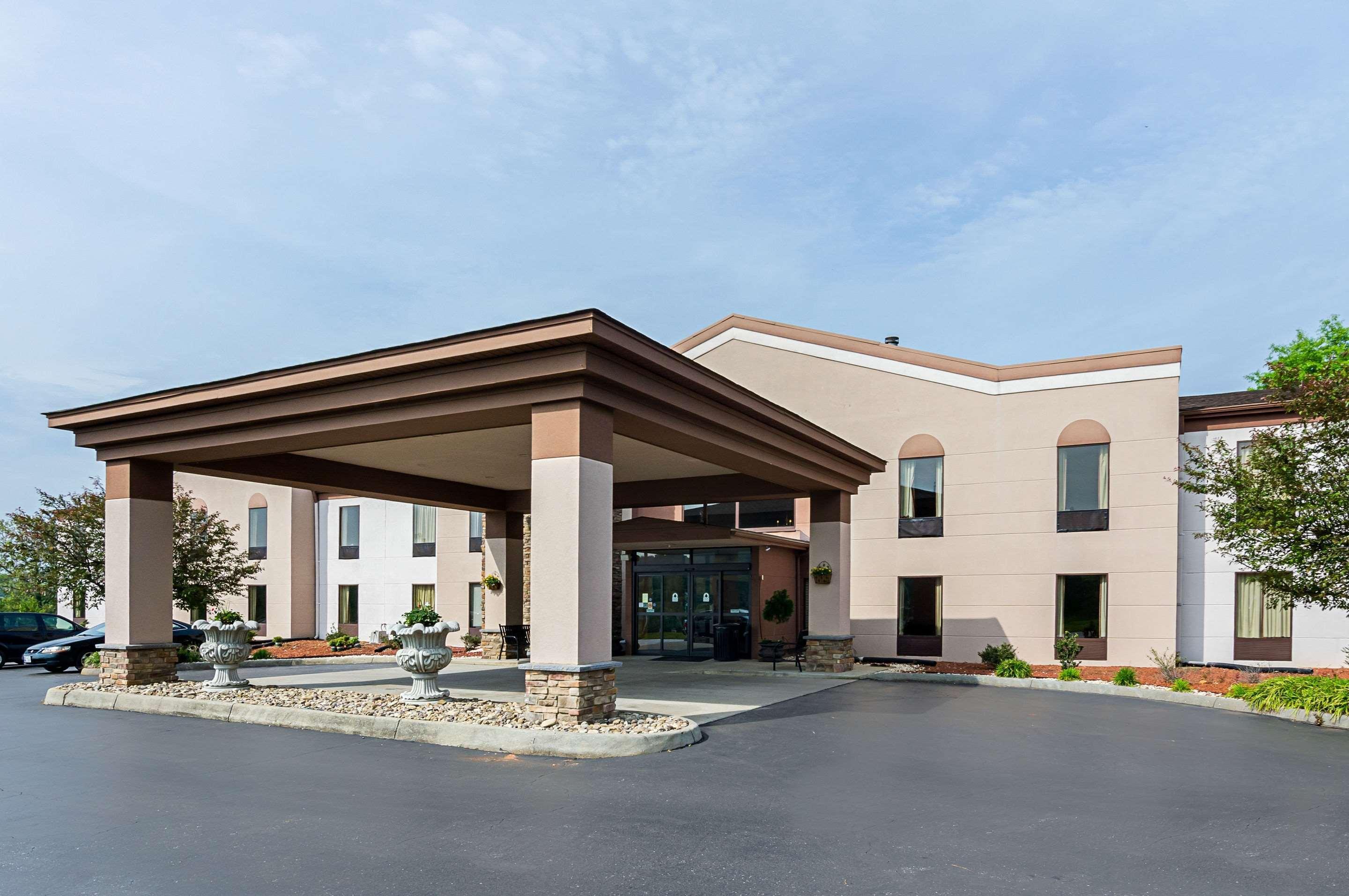 Quality Suites Altavista - Lynchburg South Bagian luar foto