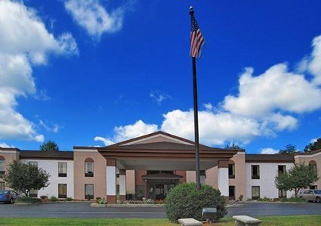 Quality Suites Altavista - Lynchburg South Bagian luar foto