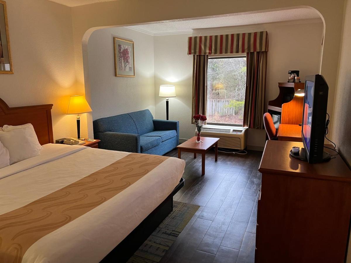 Quality Suites Altavista - Lynchburg South Bagian luar foto