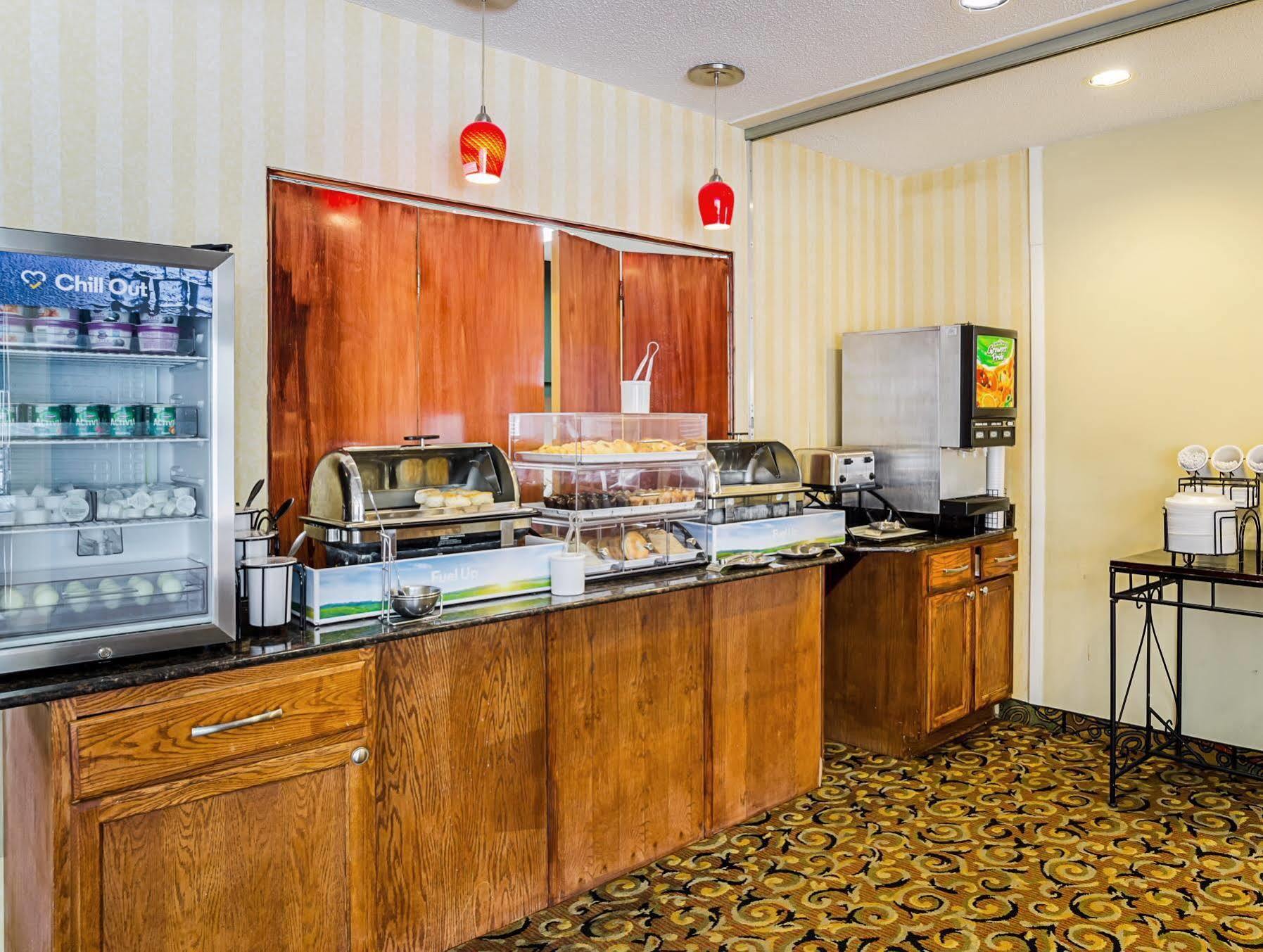 Quality Suites Altavista - Lynchburg South Bagian luar foto